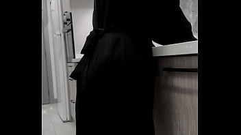 Banging my girlfriend on the kitchen counter