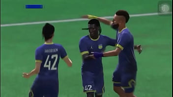 Colocando no rabo do time todo