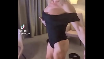 Have a great weekend at 5 15 to go running in be heading south to london later today # Have a great weekend at 5 15 to go running in be heading south to london later today #