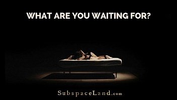 Curvy ass suffering the red marks of submission