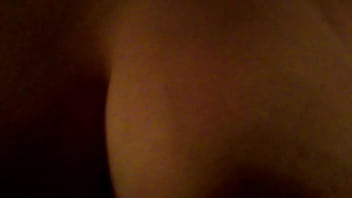 Thick wife riding and cumming