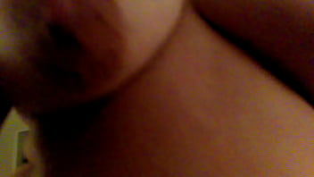 Thick wife riding and cumming