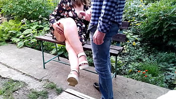 I'm cumming on my mother in law's bare feet