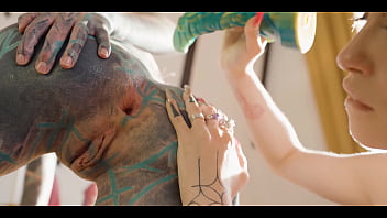 Hot tattooed pornstars extreme anal lesbian squirt fest