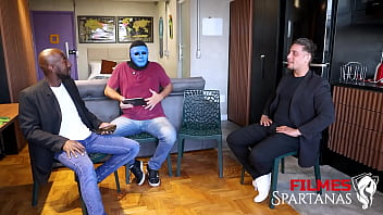 Papo reto com a milf mais gostosa do brasil agatha mama