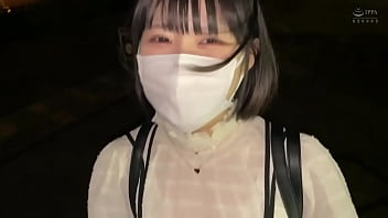 思わず抱きしめたい！透明感溢れる美女後輩ちゃんと変態ハメ撮りセックス！うるうるな瞳で見つめながらビンビンチンポをたくさんご奉仕うさちゃんフードを被って性欲高めな甘えん坊エッチでキュンキュン中出し