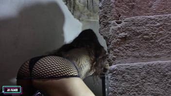 Gordinha bucetuda deixa o rabo pronto pra ser arrombado