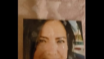 Tribute Facial To Pretty Lady thumbnail