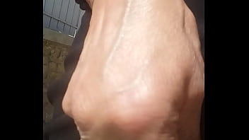 Super chaud aujourd'hui alors je me suis aérée en marchant