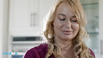 Adultmobile london river jazlyn ray lesbian hotwives scene 4 trying her out