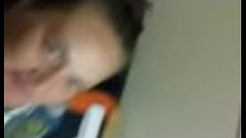 Nicole milsom veen sucking 's cock and making eye contact