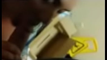 Nicole milsom veen sucking 's cock and making eye contact