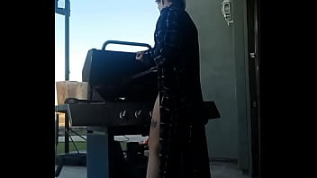 Sexy grilling on a tuesday