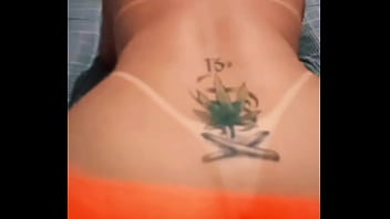 Sexo no bar da pamela sagaz com amigos do pau duro aleatório