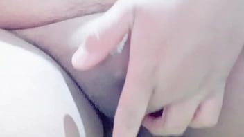 Masturbándose un poco