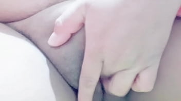 Masturbándose un poco