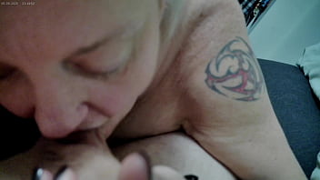 Amateur mature milf sucks out soul