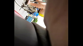 Yellow skirt on the street