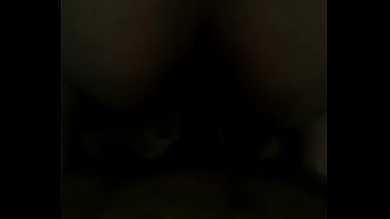 Safada gemendo gostoso