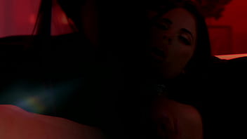 Megan fiore squirts and receives a facial after intense pounding