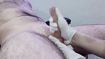 Nurse shaves patient's groin and ends with happy ending
