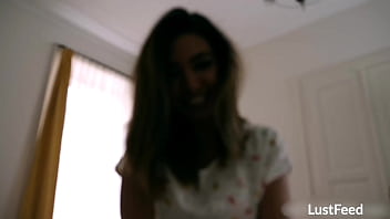 Creampie sex tape with tiny latina hotwife frida sante