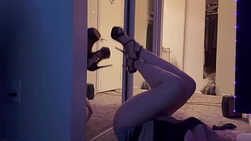 European stepmom artemisia love showing her hot body with sexy shoes on front of the mirror