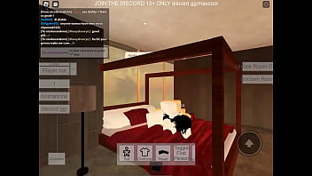 Elf hoe makes me nut in her mouth