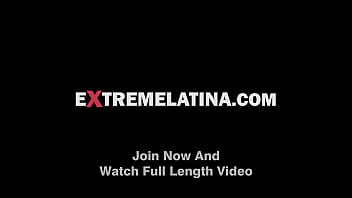 Skinny babe with huge ass gets a deep pussy fist