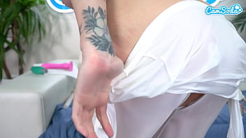 Blonde milf stepmom with big natural tits and wet pussy cums hard masturbating with magic wand