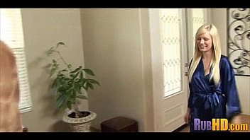 Sensual massage 1394