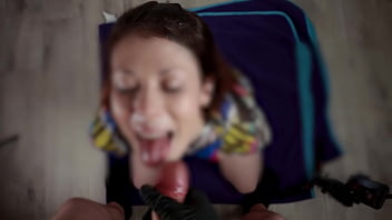 Piss blowjob & facial cumshot leaves me soaked