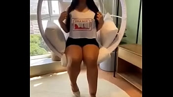 Stella smeets aguardem em breve na sua telinha