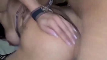 Quero dividir minha esposa assim com algum desconhecido metendo no pelo e gozando dentro dela