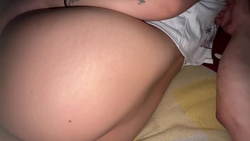 Llegamos de la fiesta a terminar follando bien rico con mi hermanastra de gran culo latina