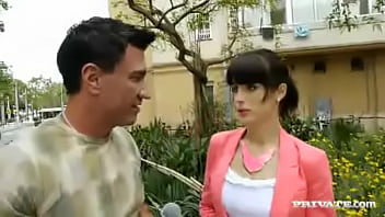 Are you a model ms vega