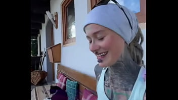 Running with lily lu filmz and the cat makes break time so sweet ️who’s your favorite running companion #runn