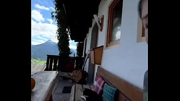 Running with lily lu filmz and the cat makes break time so sweet ️who’s your favorite running companion #runn