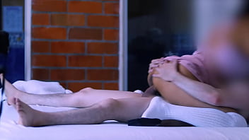 Madrastra y el compañero de deporte