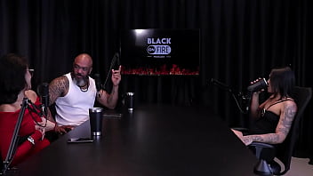 Teve um ido inusitada no tinder o cliente queria ser vestido de mulher e tem fetiche em fazer dp jordanna gomes japa joh watch sheer red