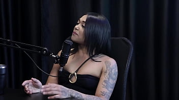 Teve um ido inusitada no tinder o cliente queria ser vestido de mulher e tem fetiche em fazer dp jordanna gomes japa joh watch sheer red