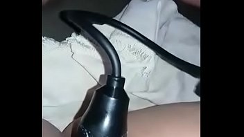 Inflando a xoxota da jamili