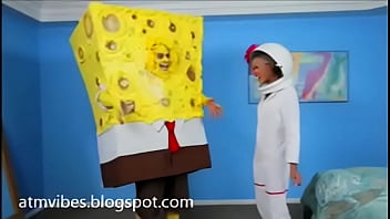 Teen giving head to sponge bob