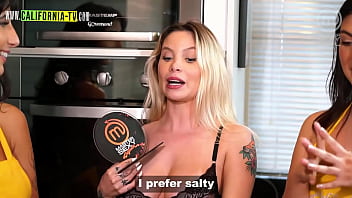 Two hotties getting wet in the kitchen