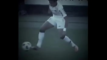 Neymar quebrando tudo