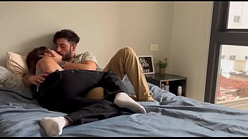 La invité a ver netflix pero no tengo tv