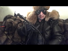 Play MP4 - DATE MIT ZWEI POLEN-S&Auml;UEN