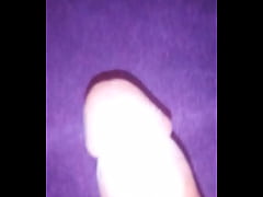 Play MP4 - Bustin nuts