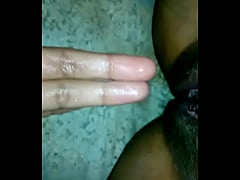 Play MP4 - de 18 se masturba en el whats