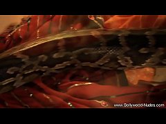 Play MP4 - Exotic Lover From India Undressing